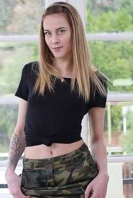 Nova Skies Cute Blonde Teen Takes A Facial
