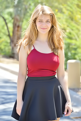 Road Adventures With Busty Teen Lindsey