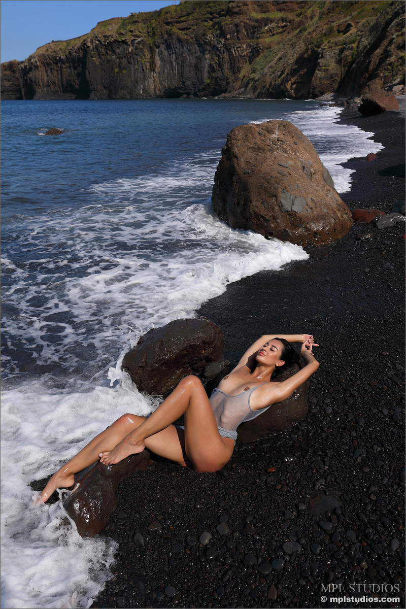 Aria In Ocean Song - Picture 03