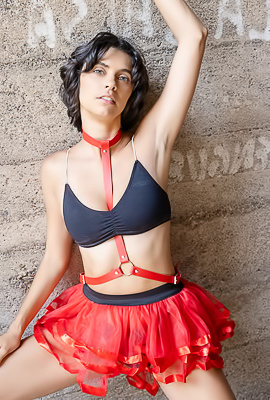 Kensi Perfect Body And Gorgeous Features Captured By Tora