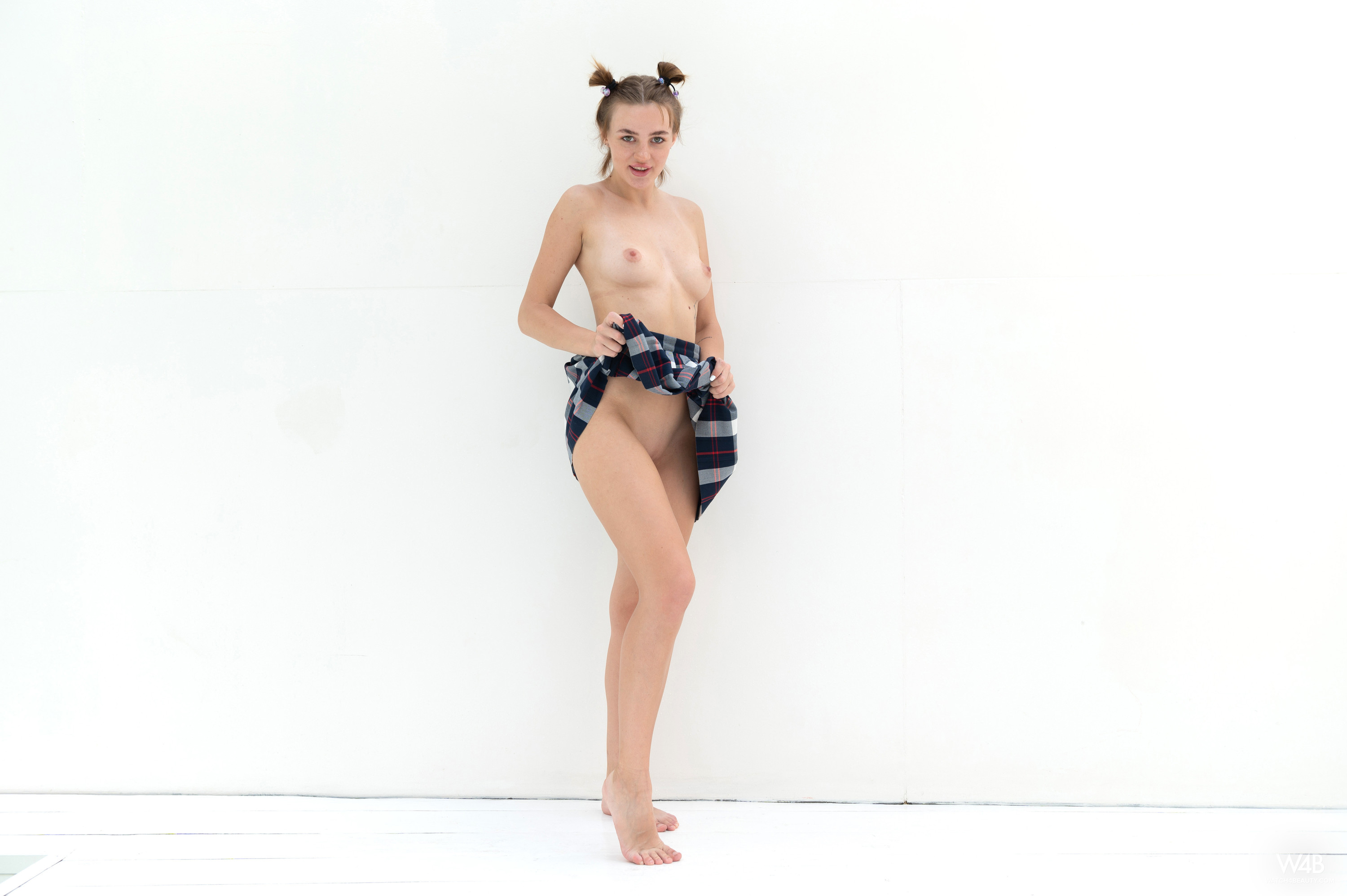 Lia In Casting Lia - Picture 02